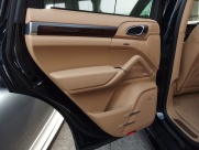 ポルシェ カイエン Ｓハイブリッド　EUR-GT　左ハドル 中古車