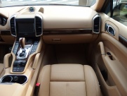 ポルシェ カイエン Ｓハイブリッド　EUR-GT　左ハドル 中古車