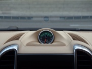 ポルシェ カイエン Ｓハイブリッド　EUR-GT　左ハドル 中古車