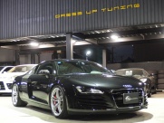 アウディ R8 マグネティックライド　正規ディーラー車　パワクラマフラー 中古車