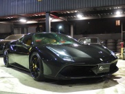 フェラーリ&nbsp;488GTB&nbsp;F1　DCT　左ハンドル　LEDステアリング　フロントリフター&nbsp;中古車