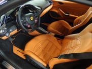 フェラーリ&nbsp;488GTB&nbsp;F1　DCT　左ハンドル　LEDステアリング　フロントリフター&nbsp;中古車