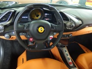 フェラーリ&nbsp;488GTB&nbsp;F1　DCT　左ハンドル　LEDステアリング　フロントリフター&nbsp;中古車