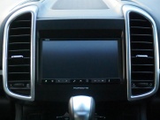 ポルシェ カイエン V6　正規ディーラー車　右ハンドル　サンルーフ　ローダウン 中古車