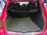 ポルシェ カイエン V6　正規ディーラー車　右ハンドル　サンルーフ　ローダウン 中古車