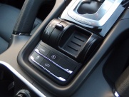 ポルシェ カイエン V6　正規ディーラー車　右ハンドル　サンルーフ　ローダウン 中古車