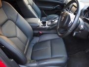 ポルシェ カイエン V6　正規ディーラー車　右ハンドル　サンルーフ　ローダウン 中古車