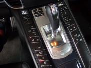 ポルシェ パナメーラ 4S 左ハンドル スポーツクロノPKG 新車平行 中古車