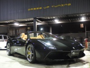 フェラーリ 488スパイダー F1 DTC  中古車