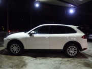 ポルシェ カイエン V6 正規ディーラー車 右ハンドル 中古車