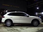 ポルシェ カイエン V6 正規ディーラー車 右ハンドル 中古車