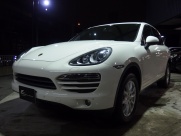 ポルシェ カイエン V6 正規ディーラー車 右ハンドル 中古車