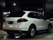 ポルシェ カイエン V6 正規ディーラー車 右ハンドル 中古車