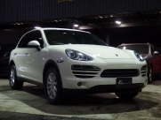 ポルシェ カイエン V6 正規ディーラー車 右ハンドル 中古車