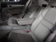 ポルシェ&nbsp;パナメーラ&nbsp;4S　正規ディーラー車　ＥＵＲ-ＧＴ オールレザーインテリア&nbsp;中古車