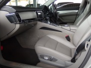 ポルシェ&nbsp;パナメーラ&nbsp;4S　正規ディーラー車　ＥＵＲ-ＧＴ オールレザーインテリア&nbsp;中古車