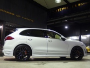 ポルシェ&nbsp;カイエン&nbsp;V6 左ハンドル　EUR-GT　走行1.1万Km&nbsp;中古車