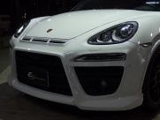 ポルシェ カイエン カイエンSハイブリッド EUR-GT 正規ディーラー車 左ハンドル 中古車