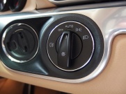 ポルシェ&nbsp;911(Type911)&nbsp;カレラ　正規ディーラー車　右ハンドル　ベージュレザー&nbsp;中古車