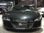 アウディ&nbsp;R8&nbsp;V10 5.2 正規ディーラー車　左ハンドル　マグネティックライド&nbsp;中古車