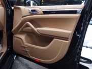 ポルシェ&nbsp;カイエン&nbsp;S ハイブリッド　正規ディーラー車　EUR-GT&nbsp;中古車