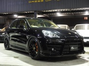 ポルシェ&nbsp;カイエン&nbsp;S ハイブリッド　正規ディーラー車　EUR-GT&nbsp;中古車