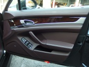 ポルシェ&nbsp;パナメーラ&nbsp;S 正規ディーラー車 ＥＵＲ-ＧＴ レザーインテリア&nbsp;中古車