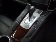 ポルシェ パナメーラ V6 右ハンドル EUR-GT 正規ディーラー車  中古車