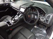 ポルシェ カイエン V6 右ハンドル ＥＵＲ-ＧＴ 正規ディーラー車 中古車