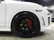 ポルシェ カイエン V6 右ハンドル ＥＵＲ-ＧＴ 正規ディーラー車 中古車