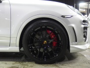 ポルシェ&nbsp;カイエン&nbsp;ターボ ＥＵＲ-ＧＴ 正規ディーラー車 左ハンドル&nbsp;中古車