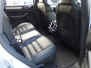 ポルシェ&nbsp;カイエン&nbsp;ターボ ＥＵＲ-ＧＴ 正規ディーラー車 左ハンドル&nbsp;中古車