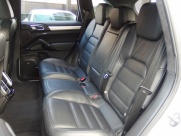 ポルシェ&nbsp;カイエン&nbsp;ターボ ＥＵＲ-ＧＴ 正規ディーラー車 左ハンドル&nbsp;中古車