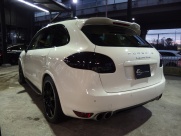 ポルシェ&nbsp;カイエン&nbsp;ターボ 左ハンドル パノラマサンルーフ&nbsp;中古車