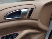 ポルシェ&nbsp;カイエン&nbsp;ターボ 左ハンドル パノラマサンルーフ&nbsp;中古車