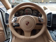 ポルシェ&nbsp;カイエン&nbsp;ターボ 左ハンドル パノラマサンルーフ&nbsp;中古車