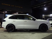 ポルシェ&nbsp;カイエン&nbsp;ターボ 左ハンドル パノラマサンルーフ&nbsp;中古車