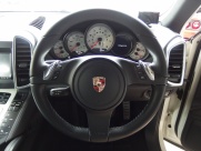 ポルシェ カイエン 正規ディーラー車 右ハンドル EUR-GT 中古車