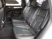 ポルシェ カイエン 正規ディーラー車 右ハンドル EUR-GT 中古車