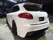 ポルシェ カイエン 正規ディーラー車 右ハンドル EUR-GT 中古車