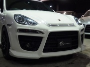 ポルシェ カイエン 正規ディーラー車 右ハンドル EUR-GT 中古車