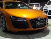 アウディ R8 FSIクワトロ 正規ディーラー車 左ハンドル 中古車