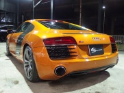 アウディ R8 FSIクワトロ 正規ディーラー車 左ハンドル 中古車