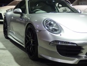 ポルシェ 911(Type991) カレラ PDK 正規ディーラー車 右ハンドル EURver 中古車