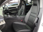 ポルシェ&nbsp;パナメーラ&nbsp;V6 正規ディーラー車 右ハンドル EUR-GT &nbsp;中古車