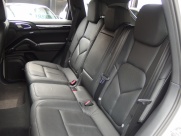 ポルシェ カイエン V6 右ハンドル EUR-GT 正規ディーラー車  中古車