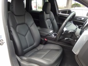 ポルシェ カイエン V6 右ハンドル EUR-GT 正規ディーラー車  中古車