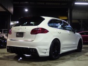 ポルシェ カイエン V6 右ハンドル EUR-GT 正規ディーラー車  中古車