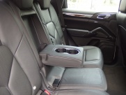 ポルシェ カイエン V6 右ハンドル EUR-GT 正規ディーラー車  中古車