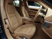 ポルシェ&nbsp;パナメーラ&nbsp;V6 右ハンドル EUR-GT 正規ディーラー車 &nbsp;中古車